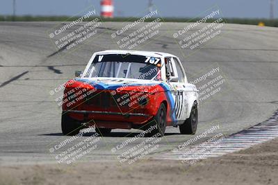 media/Sep-28-2025-24 Hours of Lemons (Sun) [[5dfe0e5f6e]]/12pm (Outside Grapevine)/